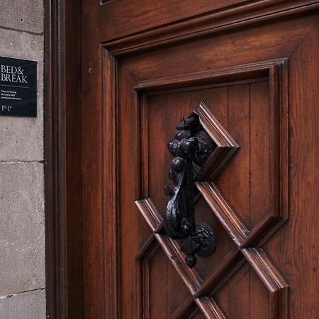 Close To Passeig De Gracia Барселона Экстерьер фото